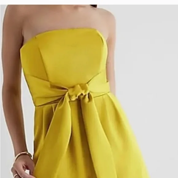 Satin Strapless Tie Waist Romper - Picture 3 of 7